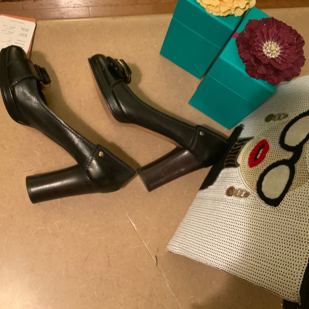 Chloe Pumps - Picture 4 of 7